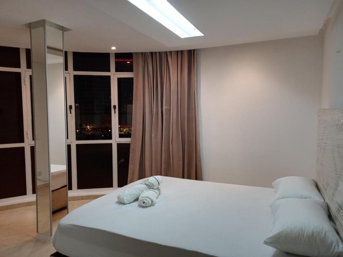 Amazing Appartement Au Centre Ville En Face Hilton & Gare Train De Tgv De Tanger מראה חיצוני תמונה